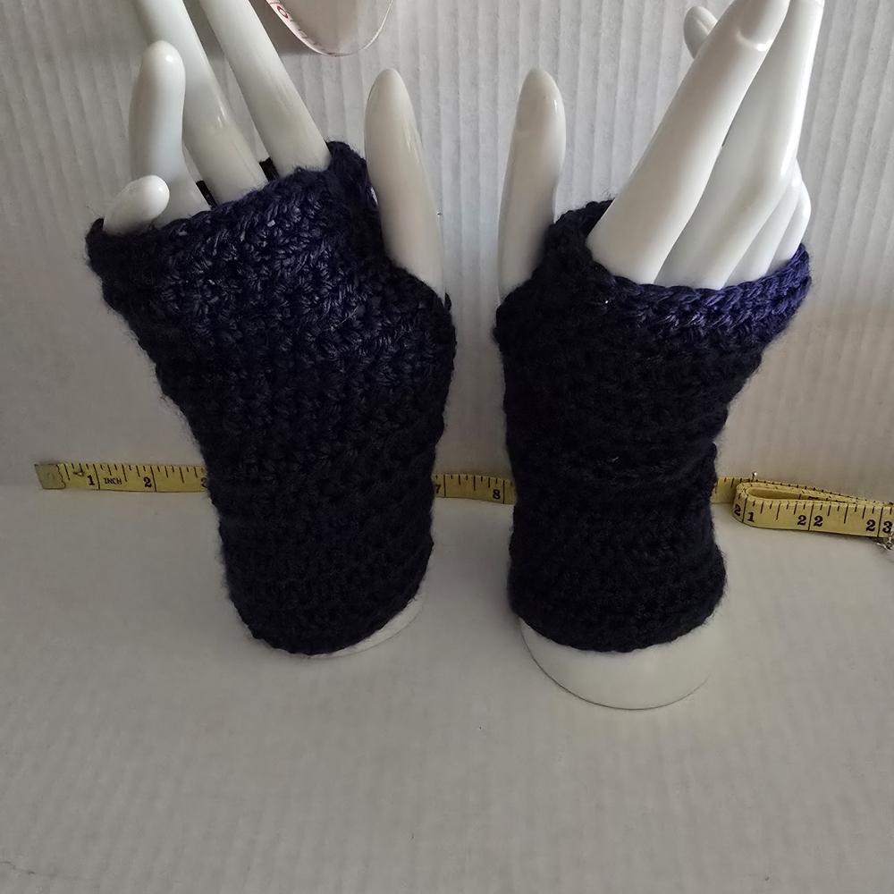 Handmade Navy Blue Fingerless Gloves